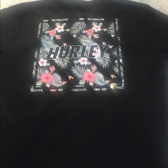 Hurley t shirt - Picture 6 of 6